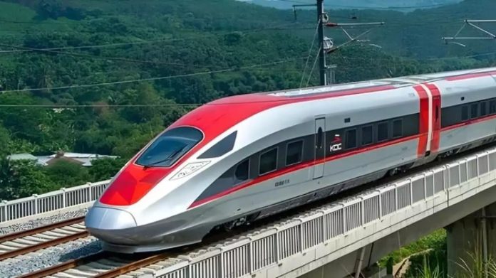 kereta cepat Jakarta- Bandung atau Whoosh (Foto: istimewa)