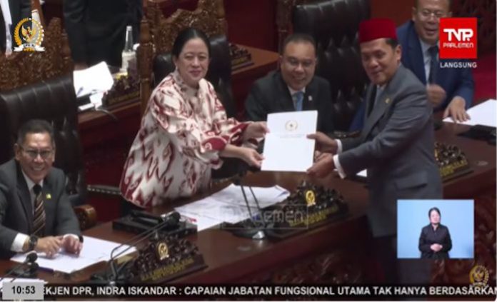 Pengesahan RKUHAP menjadi UU di DPR RI pada Selasa, (18/11/2025). (Foto : Tangkapan layar Youtube DPR RI)