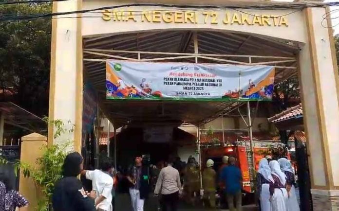 Terjadi Ledakan di Masjid SMAN 72 Jakarta, Jemaah dan Siswa Berhamburan – (Foto Istimewa)