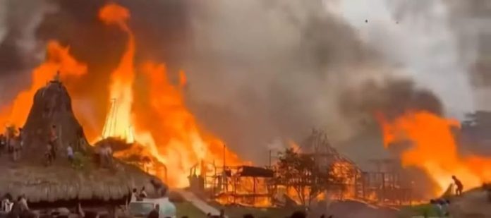 28 Rumah Adat Sumba Barat Hangus Terbakar, ratusan Warga Kehilangan Tempat Tinggal