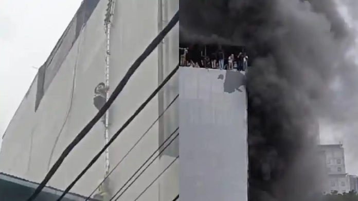 KEBAKARAN GEDUNG-Teriakan tolong menggema dari gedung yang terbakar di Jakarta Pusat pada Selasa (9/12/2025). Hand Over/Damkar Jakarta Pusat.