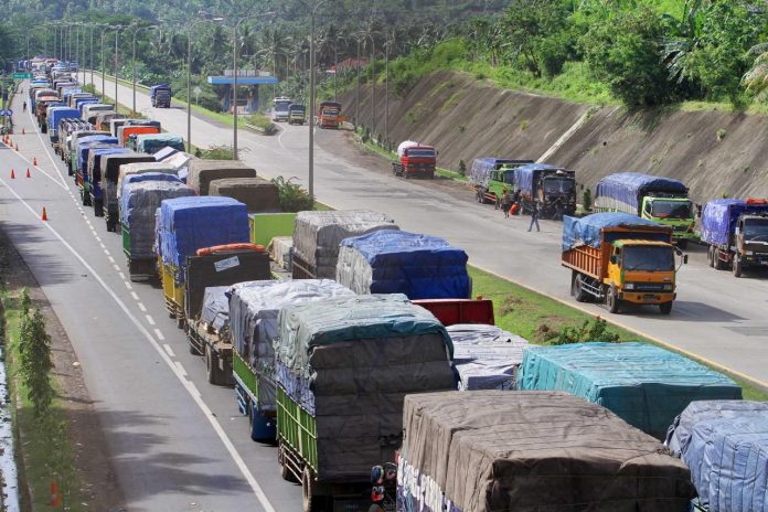 Ilustrasi- Pembatasan operasional angkutan barang selama periode Angkutan Lebaran 2026. (Foto: Dok/Ist)