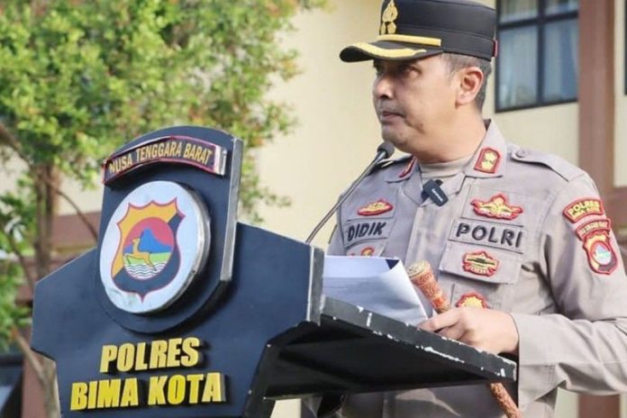 BARESKRIM Polri menetapkan eks Kapolres Bima Kota AKBP Didik Putra Kuncoro sebagai tersangka narkoba setelah menemukan koper putih berisi sabu, ekstasi, dan psikotropika lainnya. (foto. istimewa)