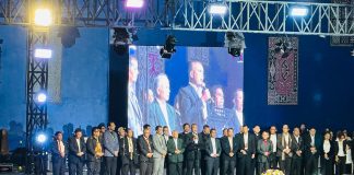 100 MOBIL PAWAI PASKAH, RIBUAN UMAT KRISTEN PADATI OPEN STAGE MEJUAH-JUAH BERASTAGI