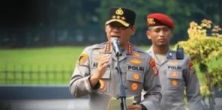 Demo Mahasiswa di Jakarta Hari Ini, Polda Metro Jaya Tambah Personel Gabungan Jadi 6.088 Kapolda Metro Jaya memimpin apel gelar pasukan di DPR/MPR RI. FOTO/Dokumentasi PMJ.