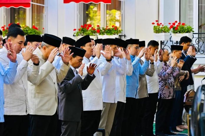 Momen Presiden Prabowo Subianto Salat Idul Adha 1447 H Bareng Diaspora Paris (dok. Sekretariat Presiden)