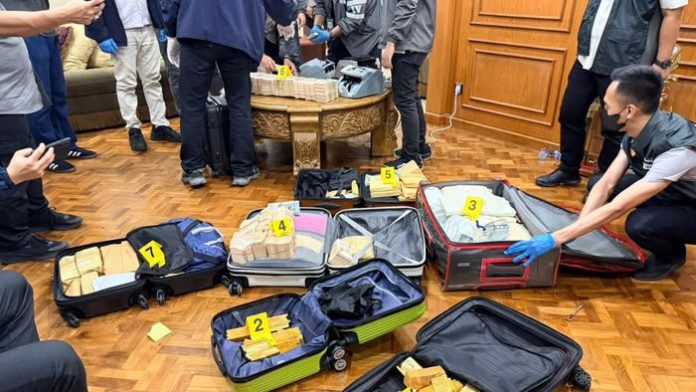 Penggeledahan di Sentul, Bogor, oleh Kortas Tipidkor Polri dan Ditreskrimsus Polda Metro Jaya terkait 3 kasus korupsi. (Dok. Istimewa)