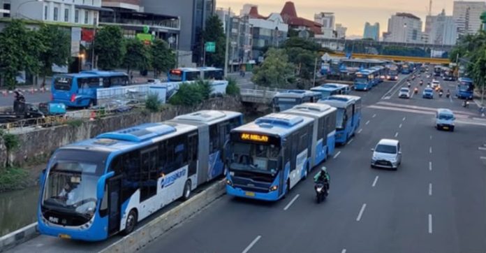 Bus Transjakarta. (Foto: Istimewa)