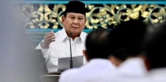 Gerindra Soal Prabowo-Gibran Tak Duduk Sebelahan Saat Sidang Kabinet: Saling Melengkapi, Jangan Dramatisir Presiden Prabowo Subianto saat memberikan taklimat dalam Sidang Kabinet Paripurna di Istana Negara, Senin (20/7/2026)./Dok. BPMI Sekretaris Presiden