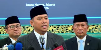 Presiden Prabowo Resmi Lantik Sudaryono Gantikan Nanik sebagai Kepala BGN, Sudaryono Ungkap Kedekatannya dengan Nanik: Sudah Seperti Kakak Sendiri Sudaryono resmi dilantik jadi Kepala BGN (Foto/Youtube Setpres)