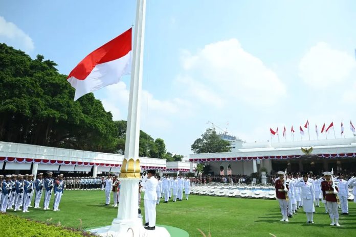 Ilustrasi- Suasana pengibaran Bendera Merah Putih pada Upacara Peringatan HUT ke-80 Kemerdekaan Republik Indonesia di Istana Negara, Jakarta, Minggu (17/8/2025). (Foto: BPMI Setpres/Laily Rachev)