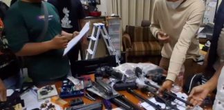 995 Senjata Api hingga Narkoba Ditemukan di Sekolah Jaksel, Polisi Dalami Asal-usul Barang Bukti 995 senjata api dan amunisi ditemukan di ruangan kepala yayasan sekolah di Jakarta Selatan pada Jumat (10/7/2026).(Foto: Istimewa)