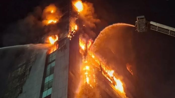 Gedung Badan Pendapatan Daerah (Bapenda) Provinsi DKI Jakarta Kebakaran. (Dok. Istimewa)