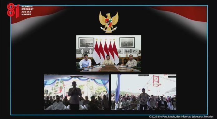 Presiden Prabowo Subianto hadir secara virtual dalam peresmian 3.395 jembatan TNI-Polri dan 3.000 sumber air bersih. (Foto: Tangkapan Layar Youtube Setpres)