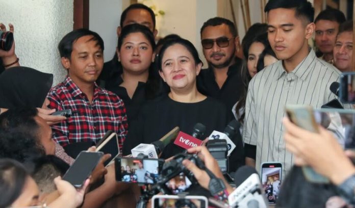 Ilustrasi - Puan Maharani Ketua DPP PDIP (tengah) saat bertemu Kaesang Pangarep Ketua Umum PSI (kanan) di kawasan Menteng, Jakarta Pusat, Kamis (5/10/2023). (Foto : istimewa)